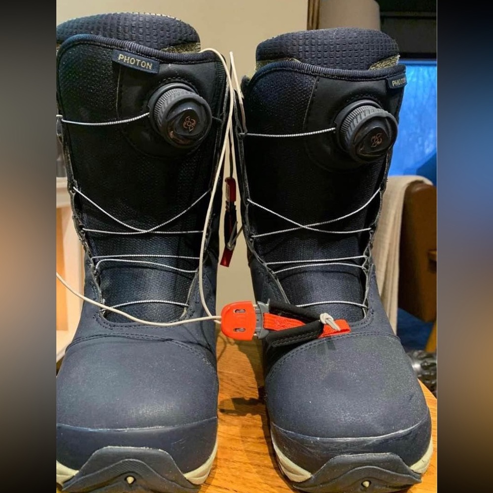 Burton photon boots size 8.5